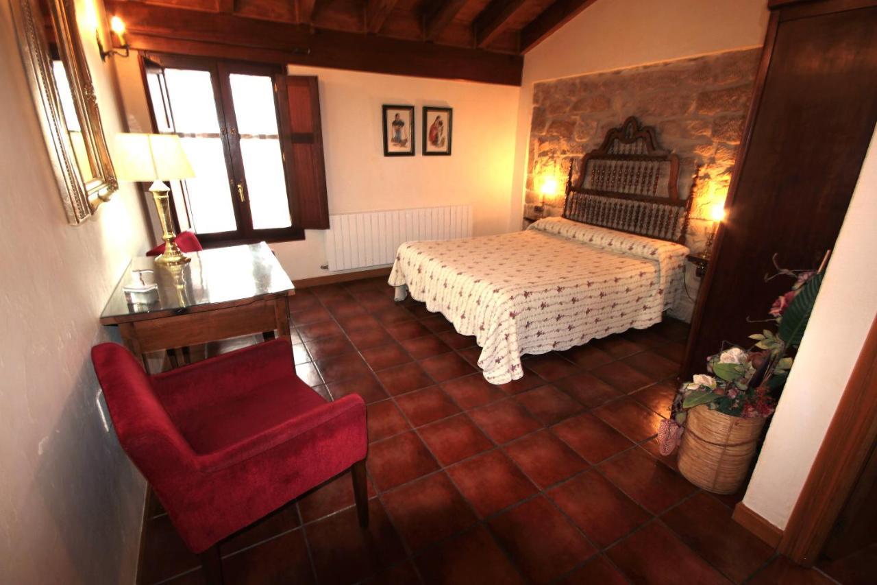 Casa Rural El Meson Briones Exteriör bild