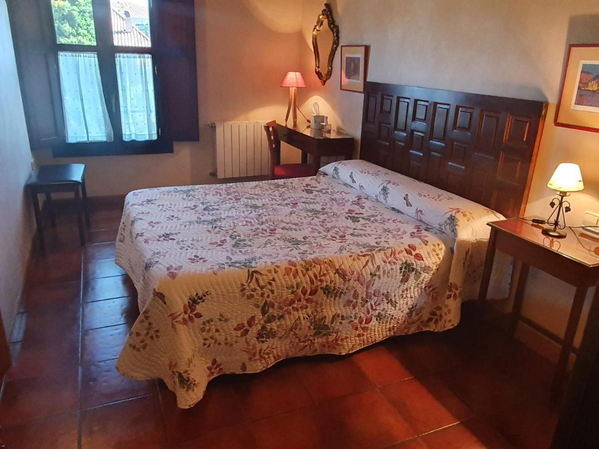 Casa Rural El Meson Briones Exteriör bild