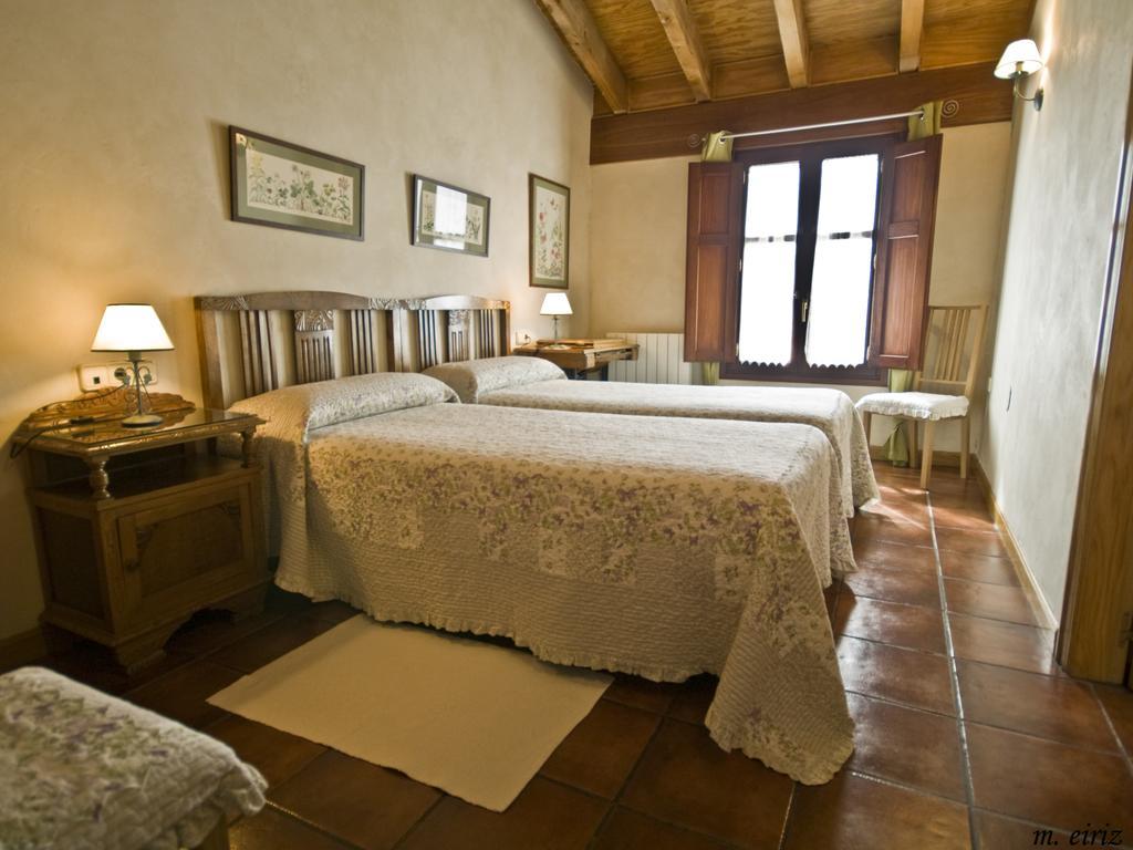 Casa Rural El Meson Briones Rum bild